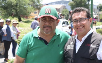 Participa diputado Pável Gaspar en faena comunitaria en Izúcar de Matamoros